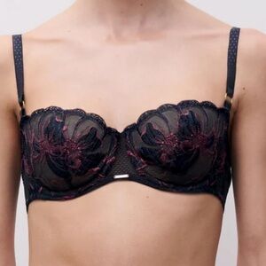 Chantelle Fleurs Signature Lace Demi Bra - Sailing Blue Lurex
NWT